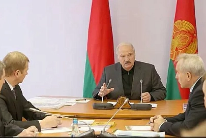 Лукашенко предупредил чиновников о возможных кадровых решениях по итогам анализа результатов их работы
